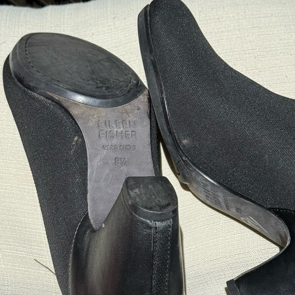 Eileen Fisher Matte Black Grosgrain Booties women’s size 8.5 - Picture 8 of 8